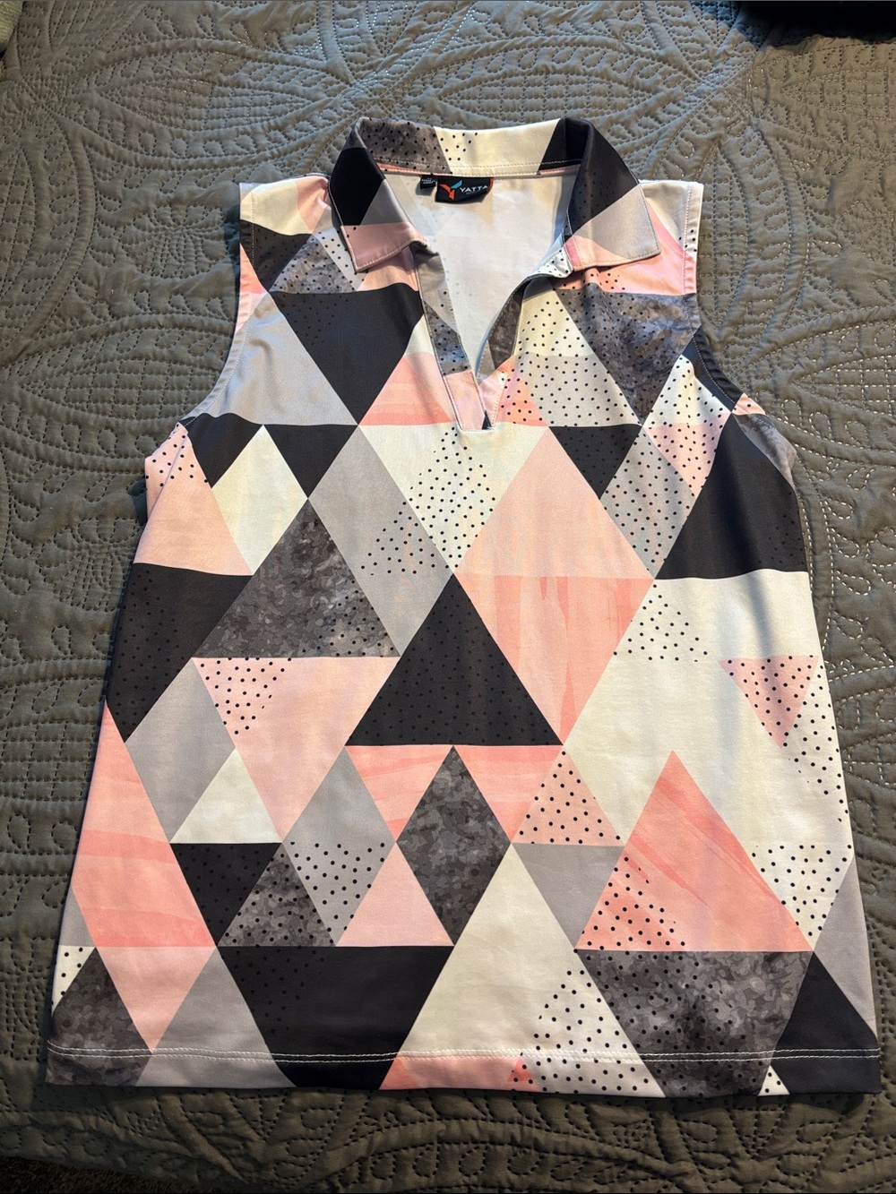 Women’s Yatta golf top